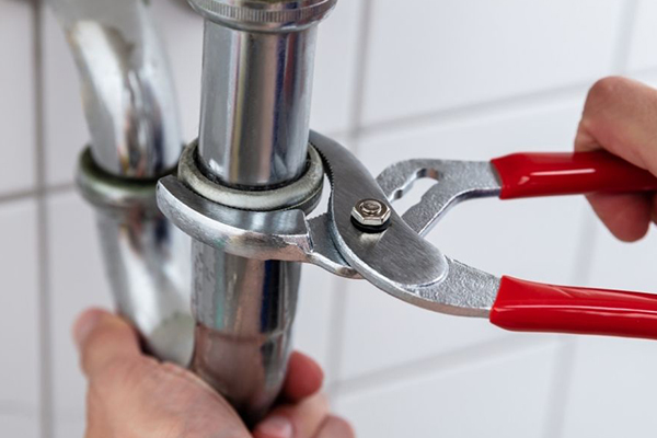 Read more about the article How Regular Commercial Plumbing Maintenance Saves Money | Plumbing in Rochester, MN